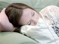 قلة النوم تتلف الخلايا وتنال من صحة الجسم وسلامة 